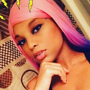 Meet your Posher, Kashmear